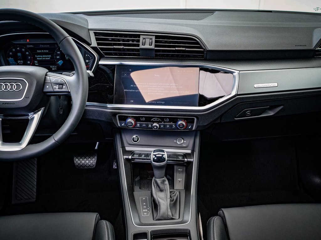 2024 Audi Q3 Premium Plus S line photo 29