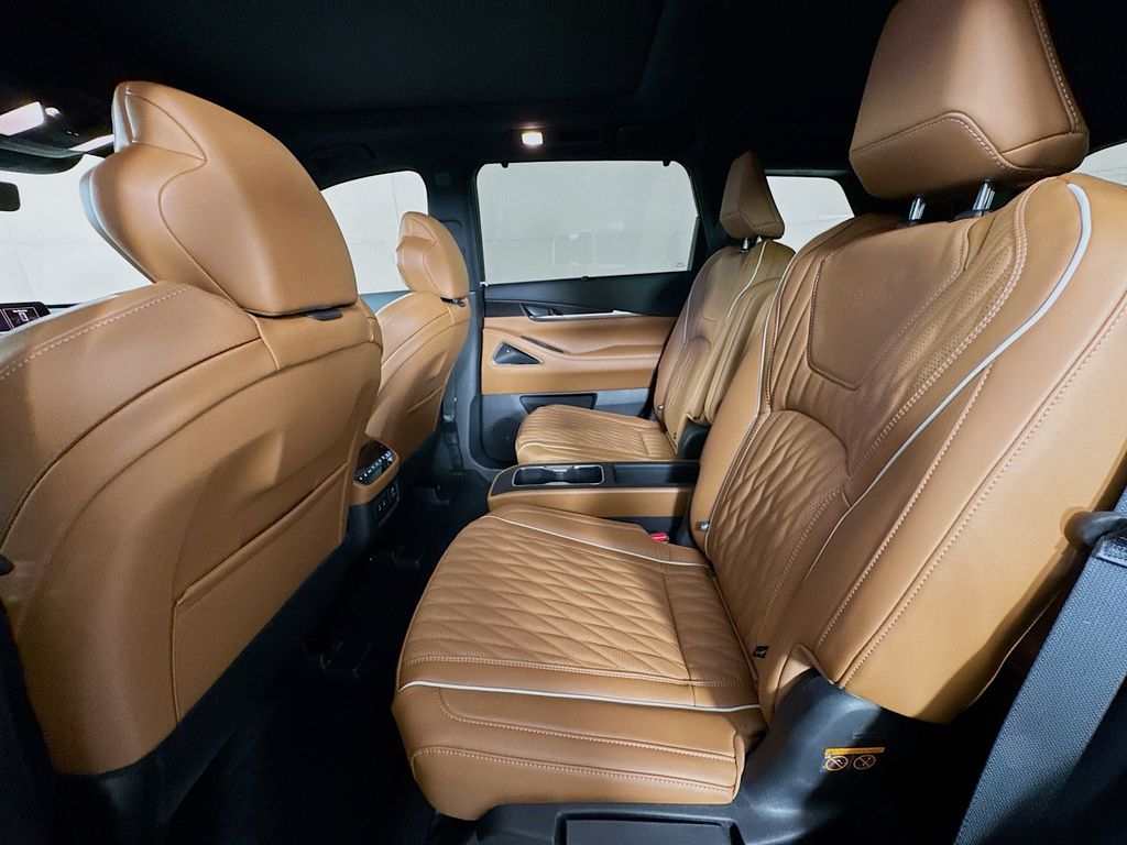 2026 Infiniti QX60 Autograph photo 28