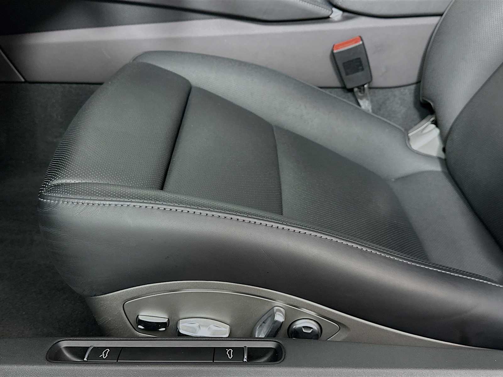 2021 Porsche Cayman GTS 4.0 photo 12