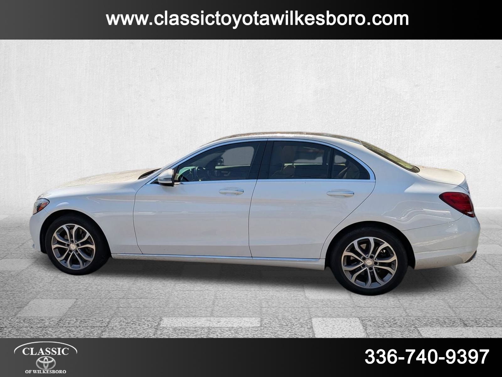 2017 Mercedes Benz C 300 4MATIC photo 6