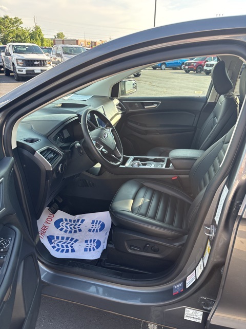 2024 Ford Edge SEL photo 12