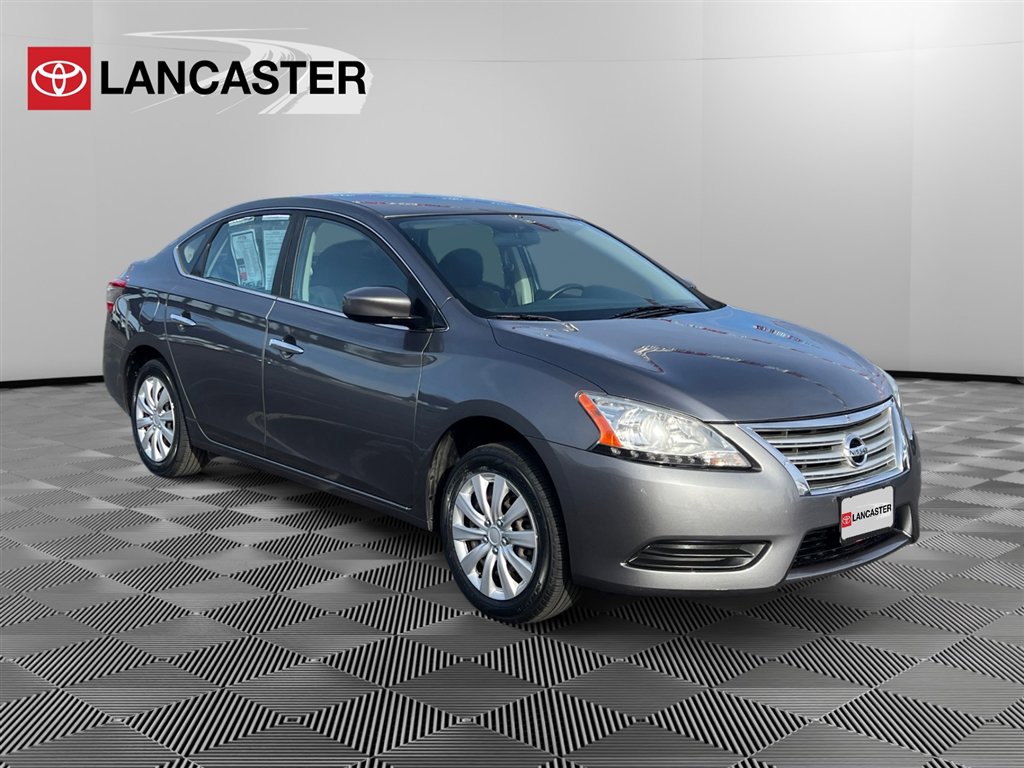 2015 Nissan Sentra S's photo