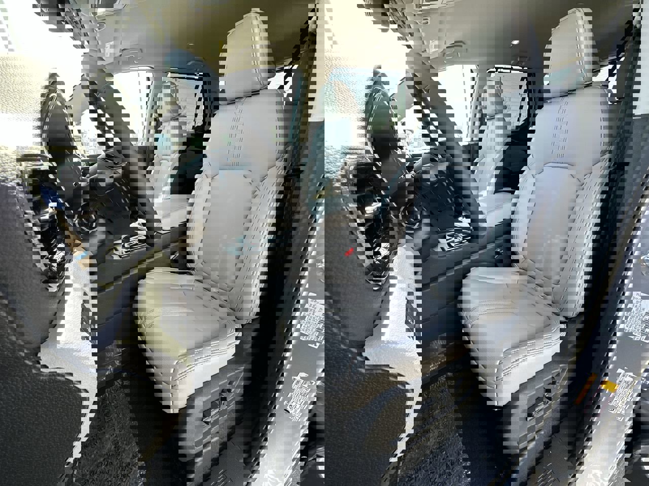 2025 Honda Pilot EX-L photo 11