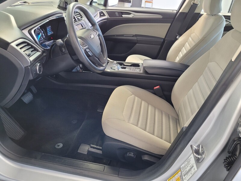 2018 Ford Fusion Hybrid S photo 5