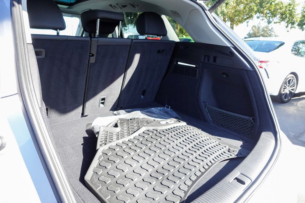 2025 Audi Q5 45 S line Premium Plus photo 30