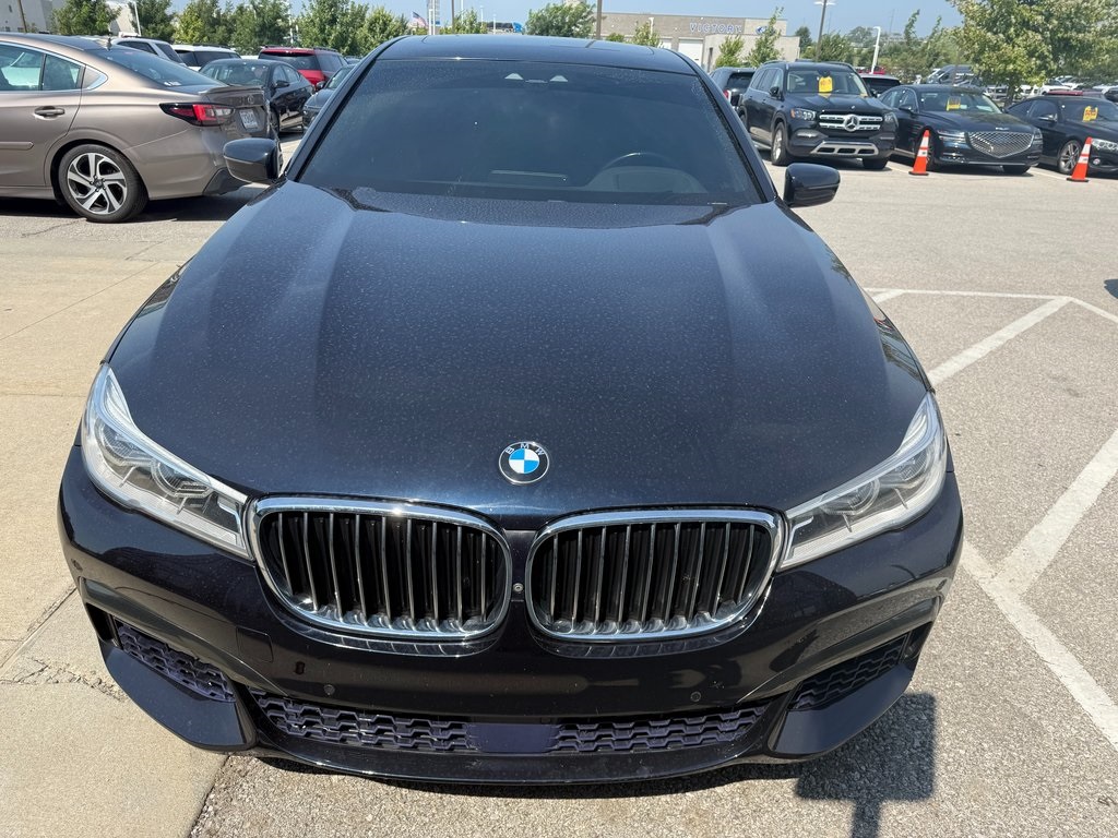 Used 2016 BMW 7 Series 750i with VIN WBA7F2C52GG417943 for sale in Kansas City
