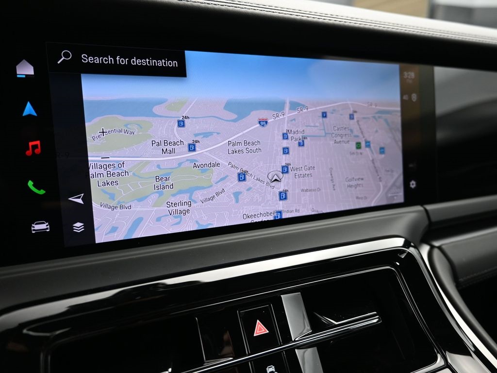 2024 Porsche Panamera Base photo 23