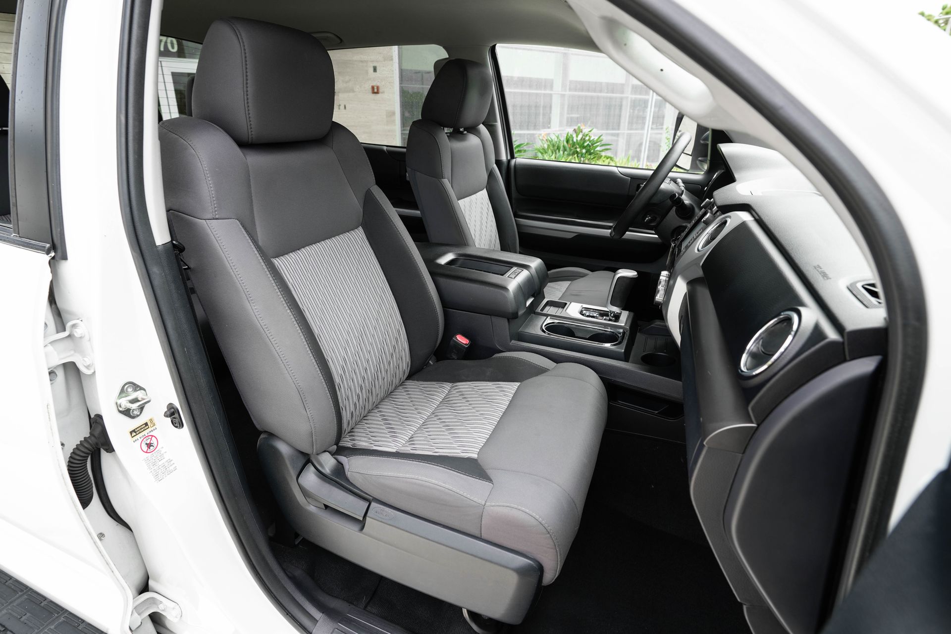 2016 Toyota Tundra SR5 photo 16