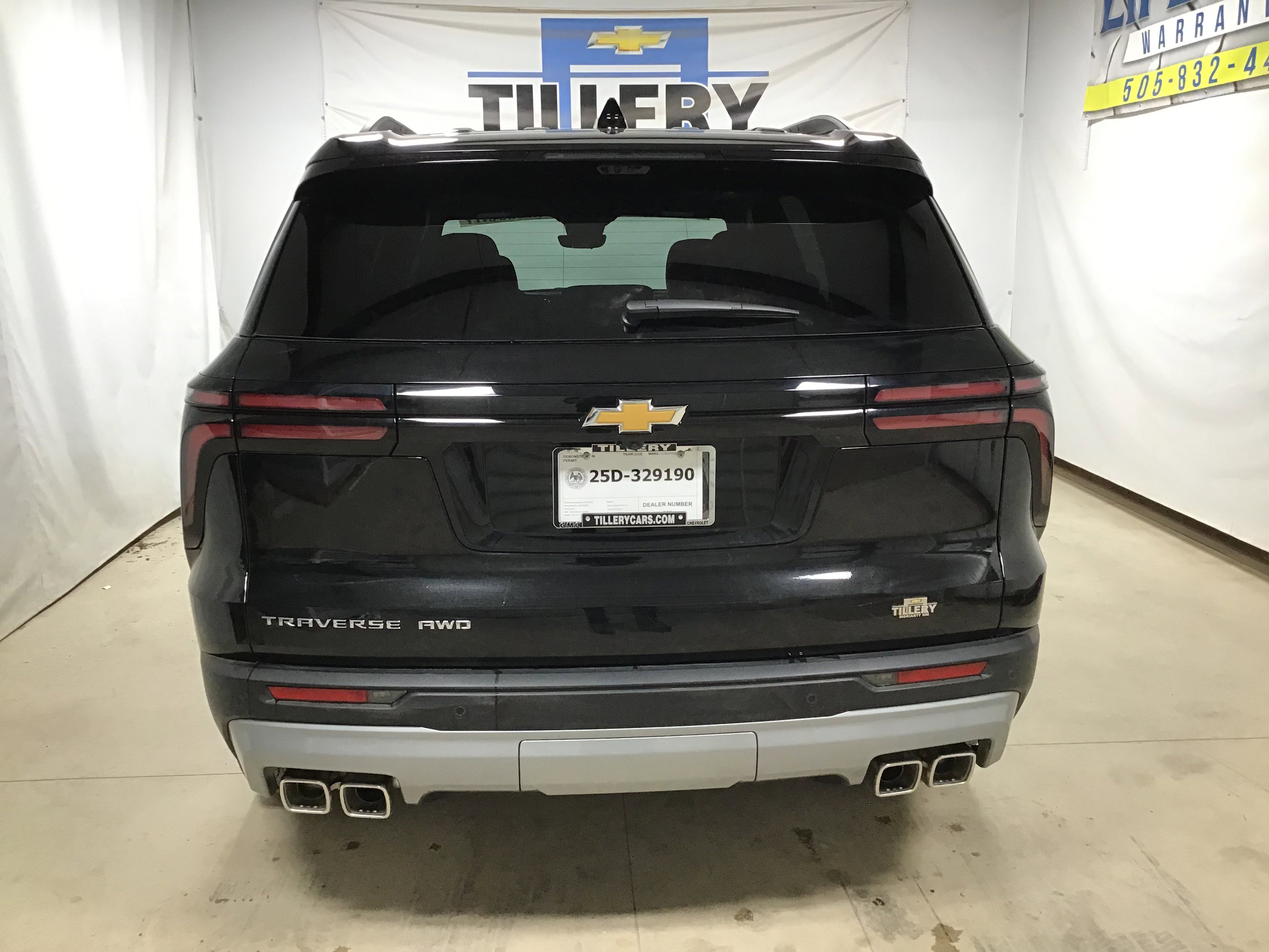 2026 Chevrolet Traverse photo 3