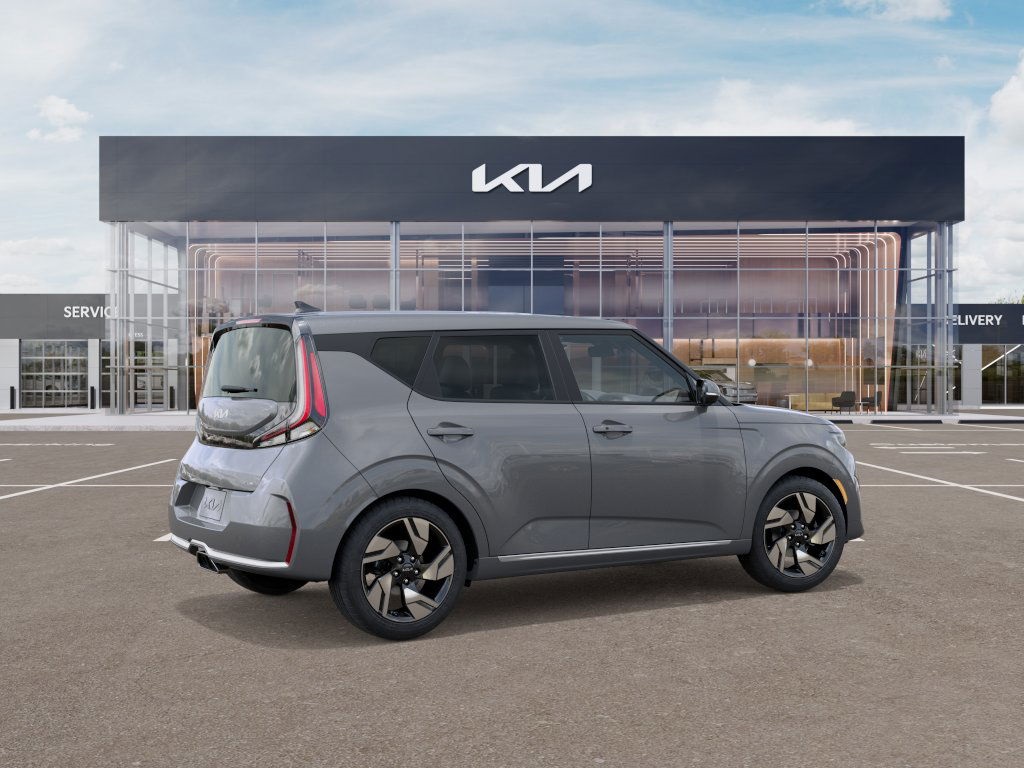 2025 Kia Soul GT-Line photo 2
