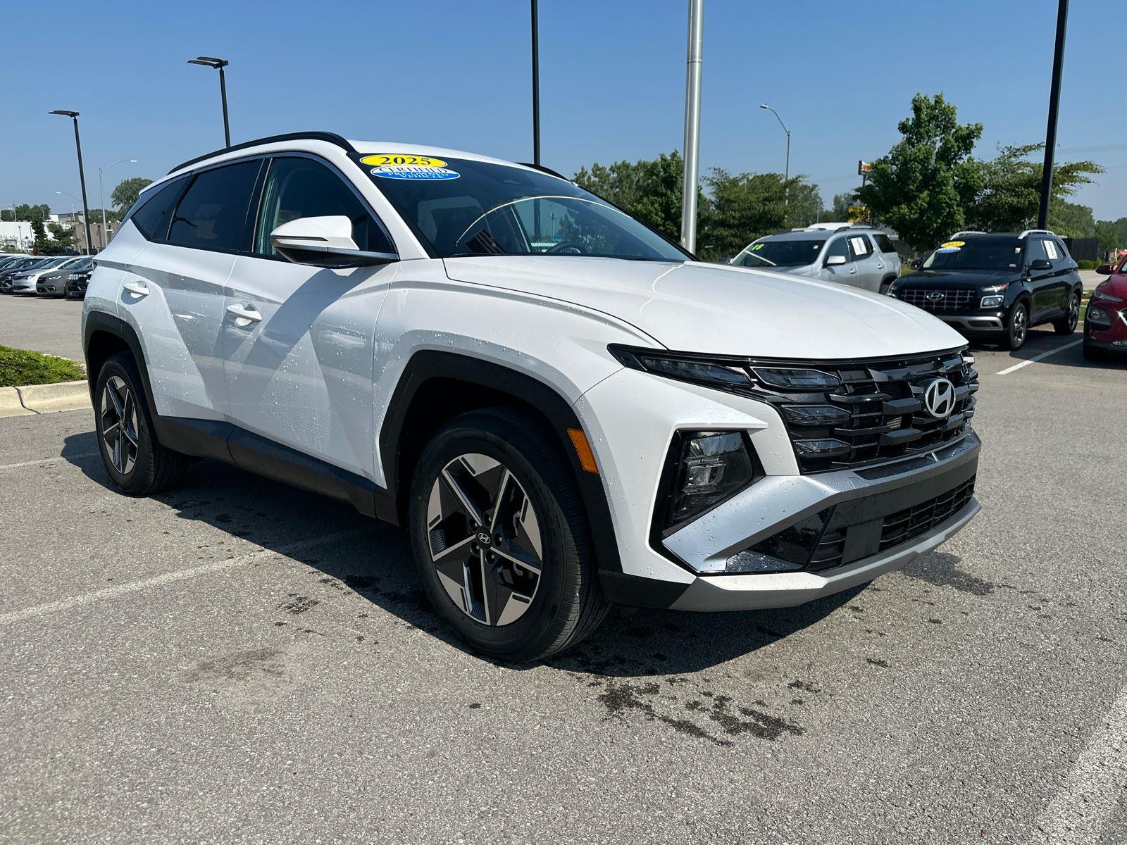 2025 Hyundai Tucson SEL Convenience photo 3