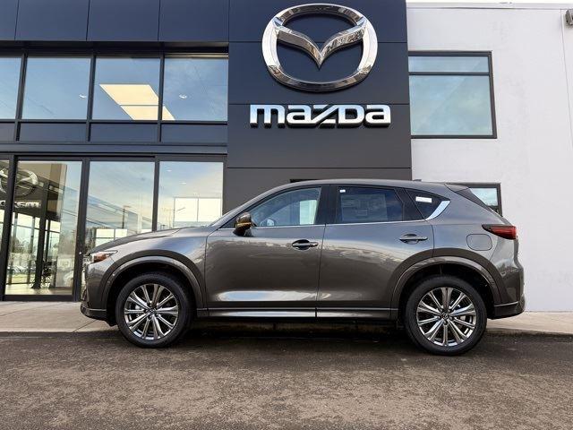 2025 Mazda CX-5 Turbo Signature's photo
