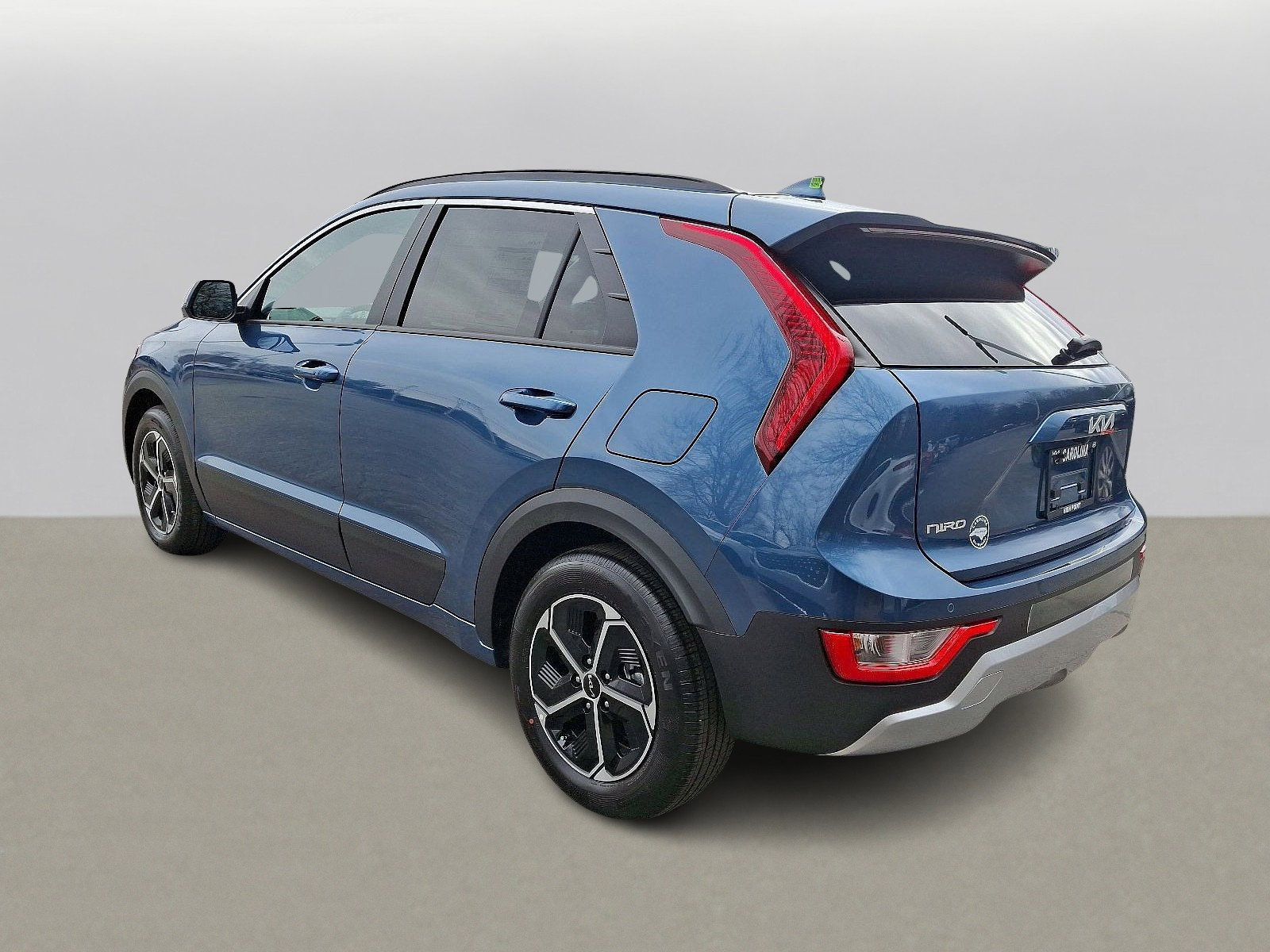 2025 Kia Niro EX photo 3