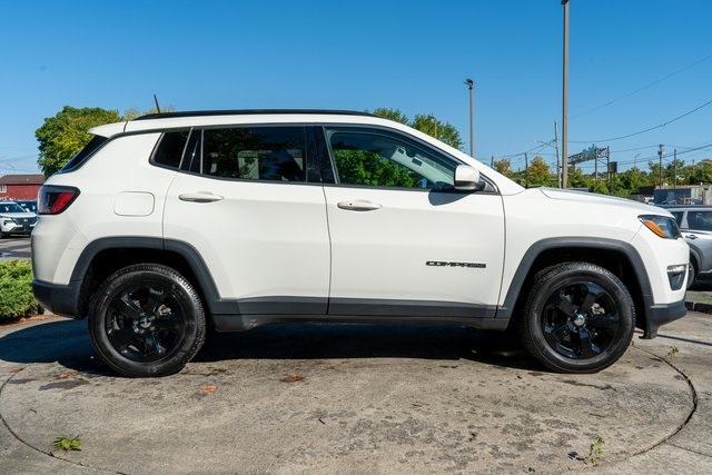 2018 Jeep Compass Latitude photo 3