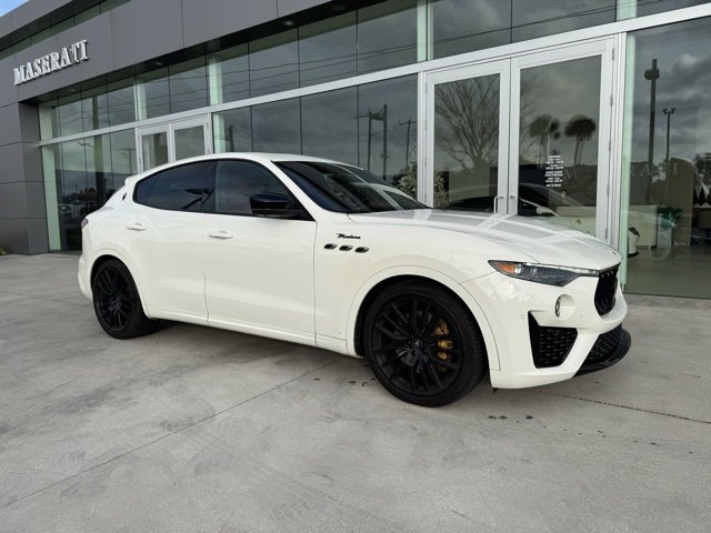 2023 Maserati Levante Modena's photo