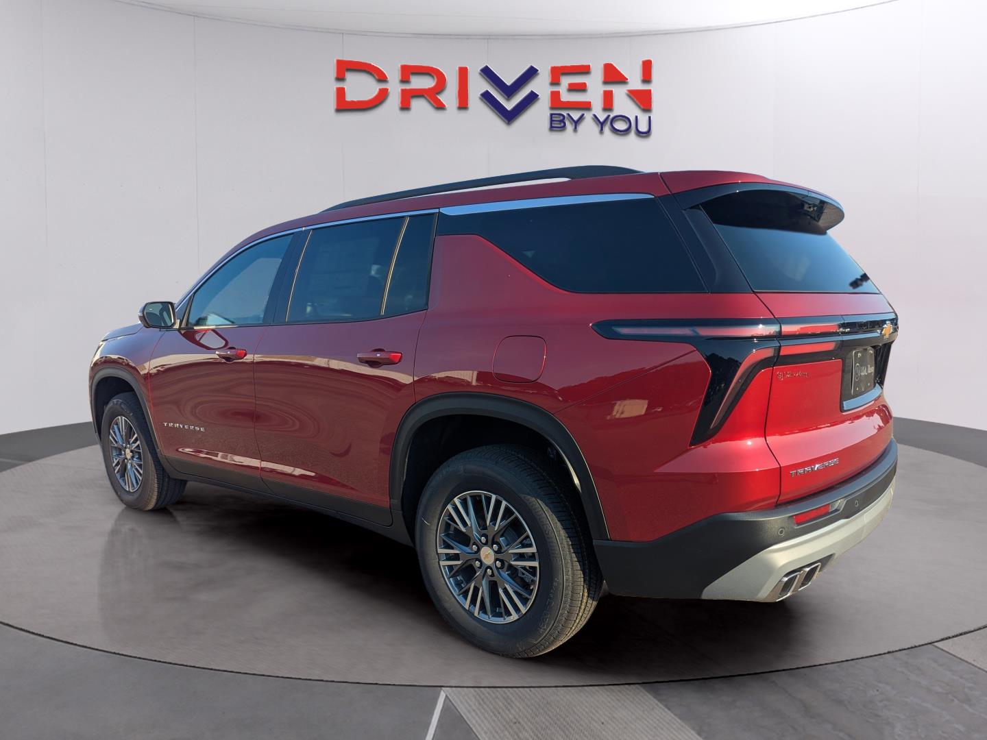 2026 Chevrolet Traverse photo 3