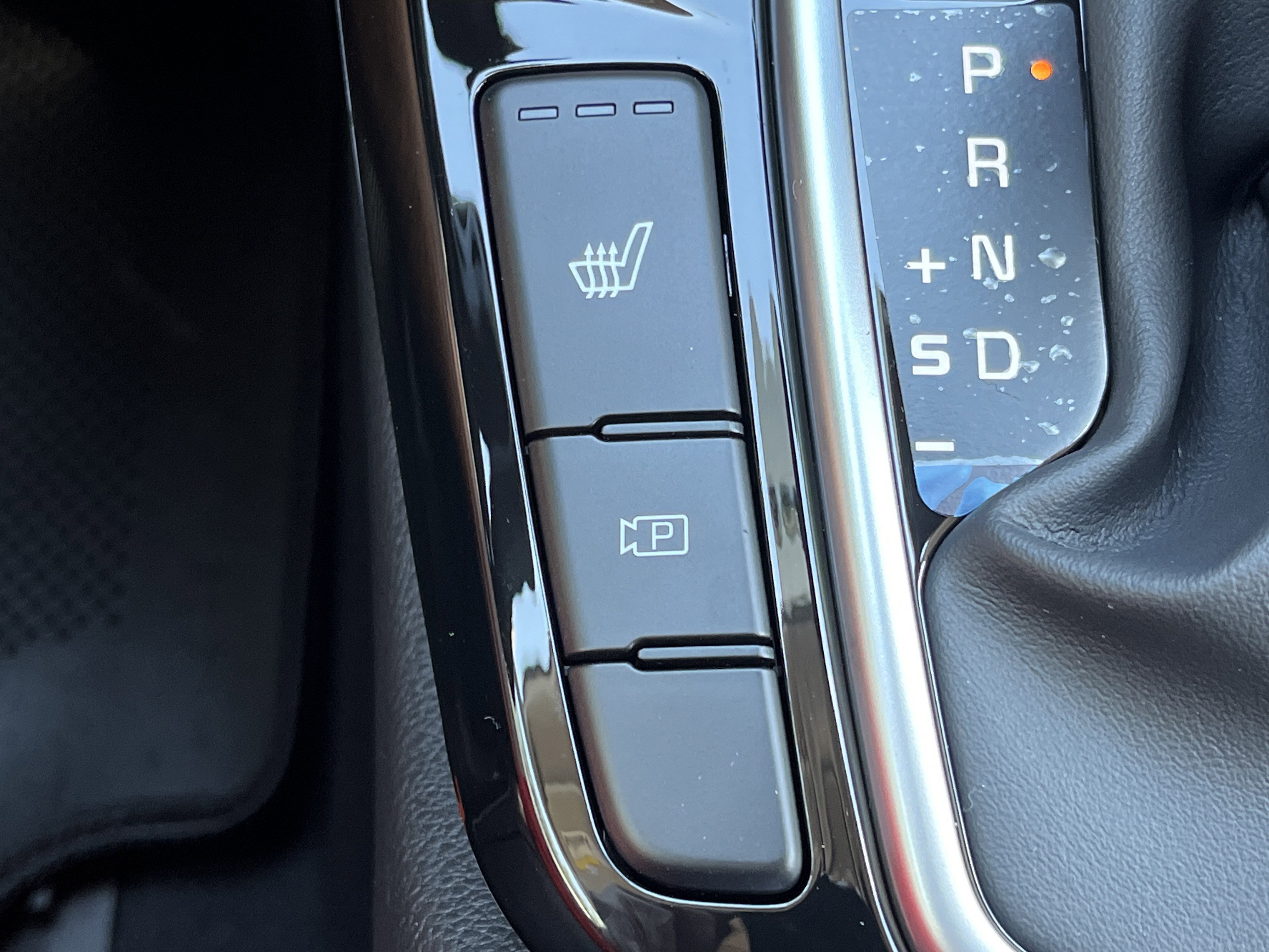2026 Kia Seltos EX photo 3