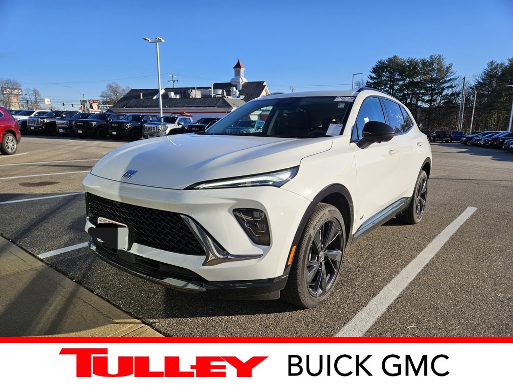 2025 Buick Envision Sport Touring's photo