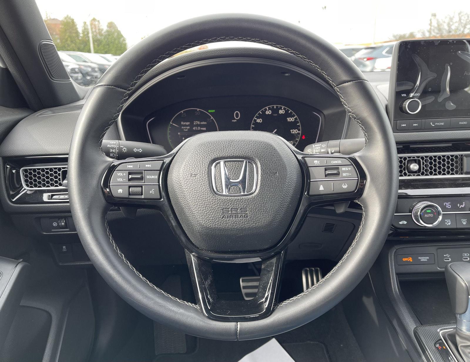 2025 Honda Civic Sport Touring Hybrid photo 4