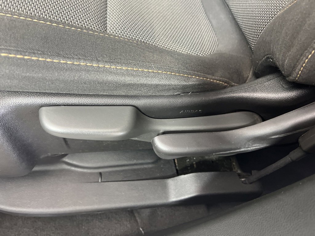 2019 Chevrolet Traverse LS photo 3