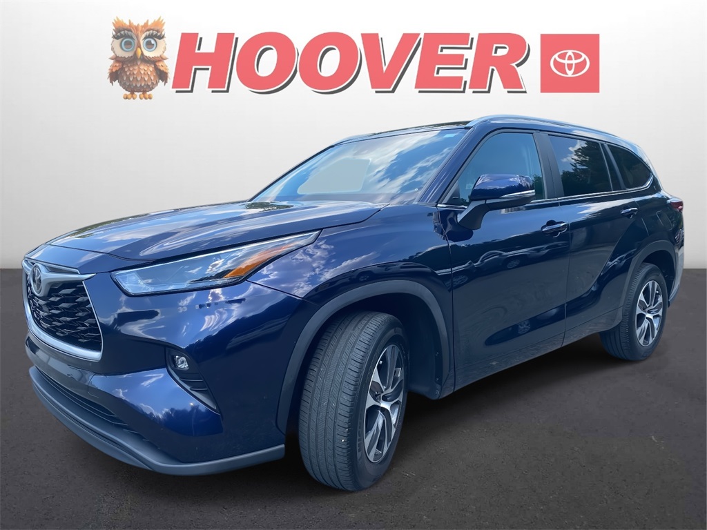 2023 Toyota Highlander XLE photo 5
