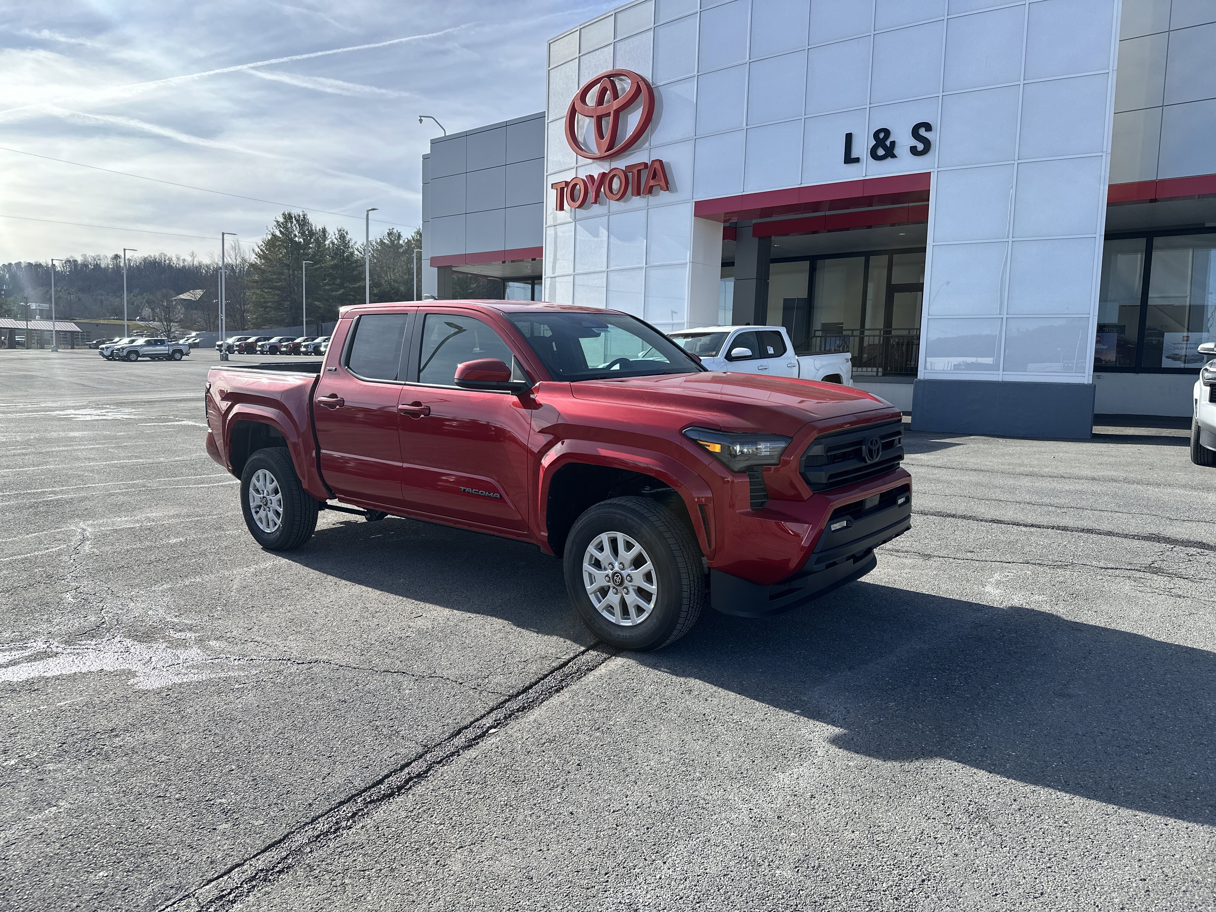 2026 Toyota Tacoma SR5's photo