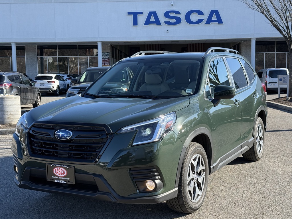 2023 Subaru Forester Premium