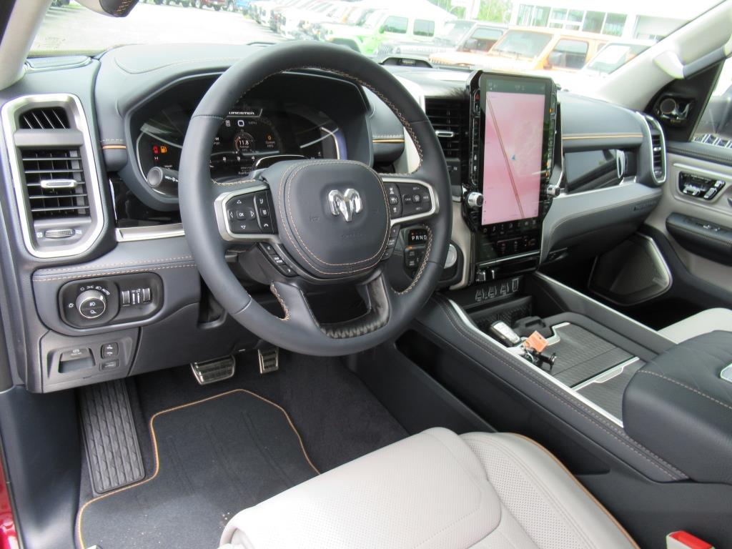 2025 Ram 1500 photo 15