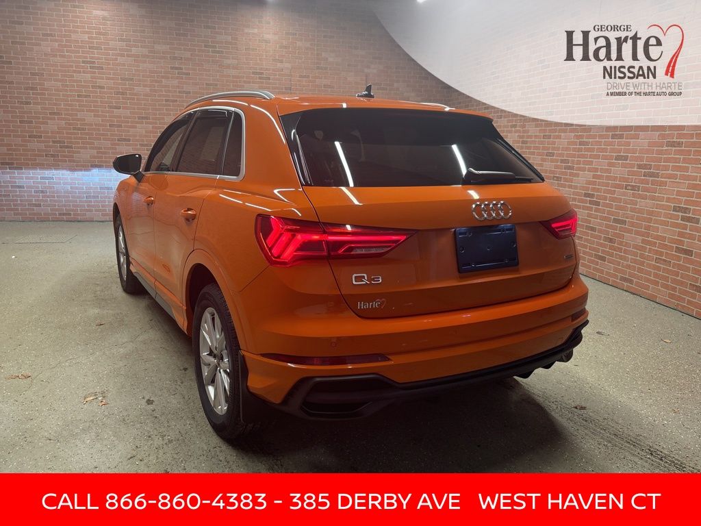 2023 Audi Q3 Premium S line photo 3