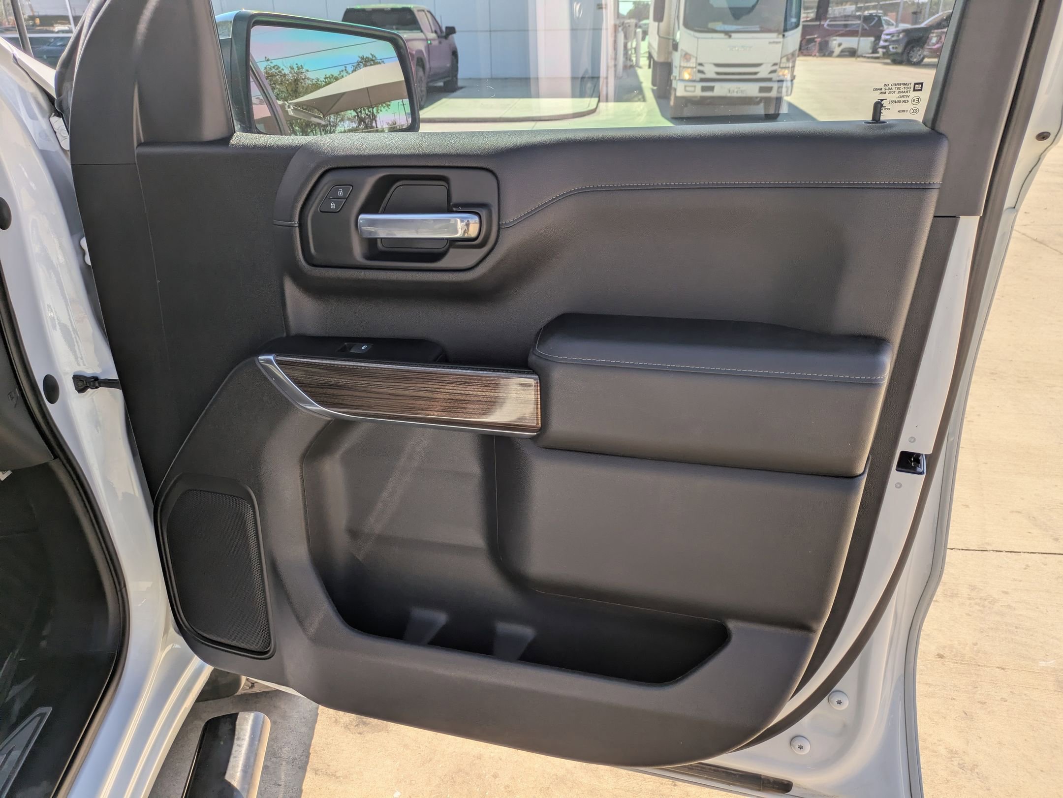 2021 Chevrolet Silverado 1500 LT photo 29