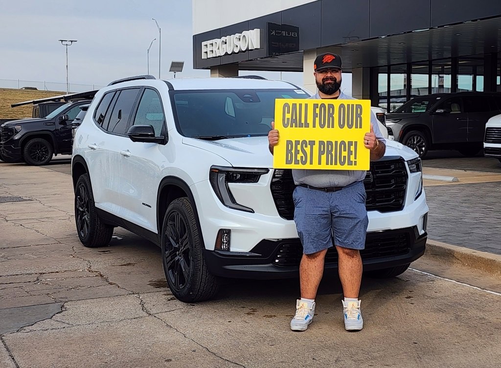 2026 GMC Acadia Elevation's photo