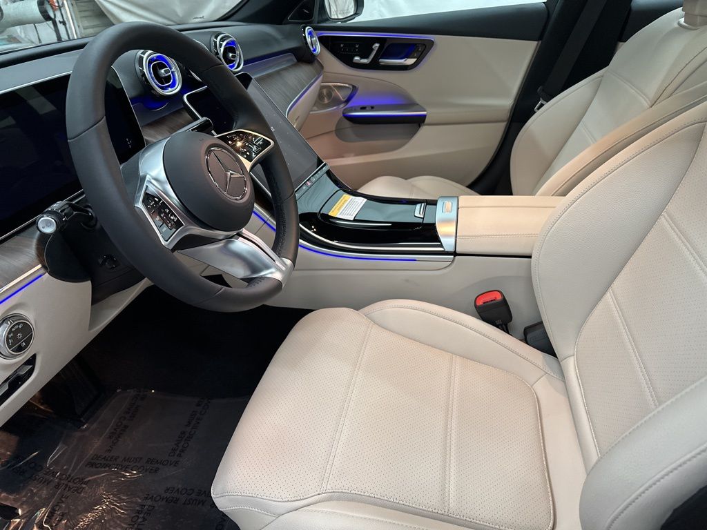 2025 Mercedes Benz C 300 photo 12