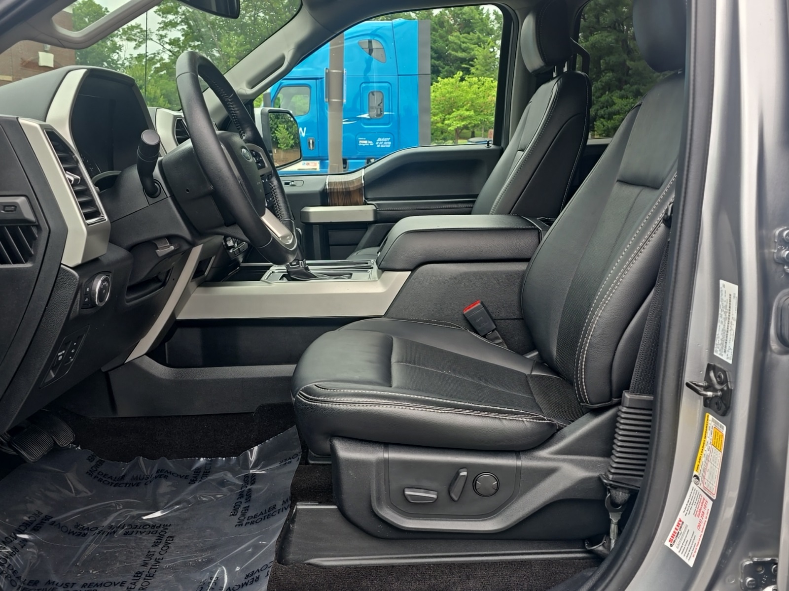 2020 Ford F-150 Lariat photo 4