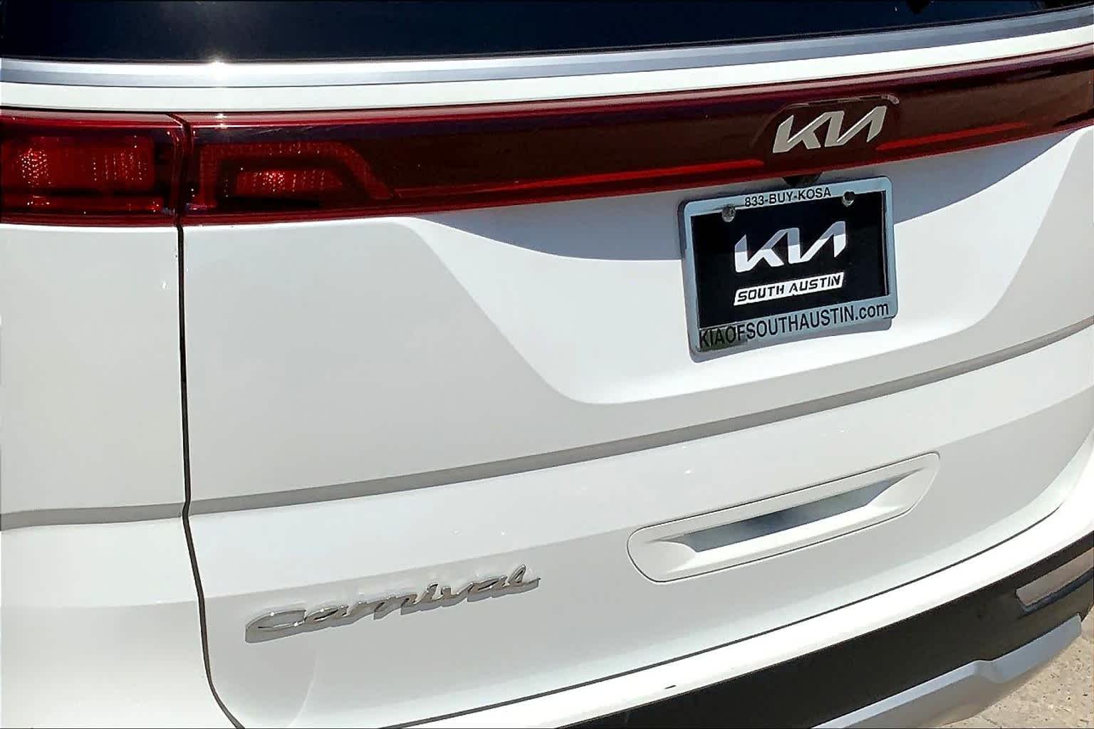 2022 Kia Carnival LX photo 28