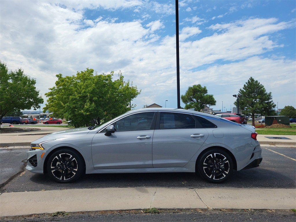 2022 Kia K5 GT-Line photo 6