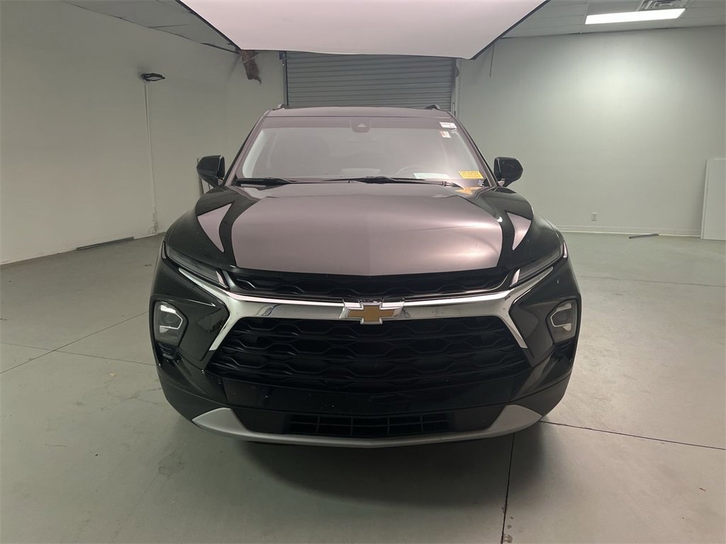 2023 Chevrolet Blazer 2LT photo 3