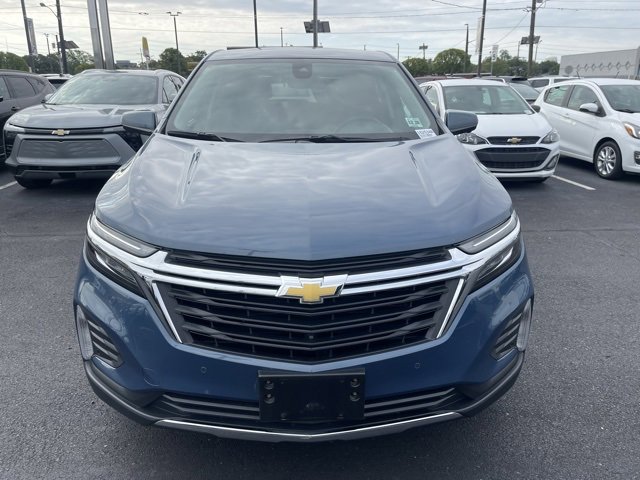 2024 Chevrolet Equinox LT photo 2