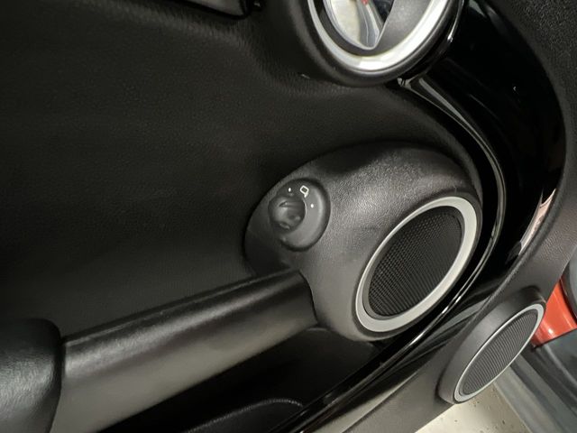 2012 Mini Cooper Coupe S photo 19