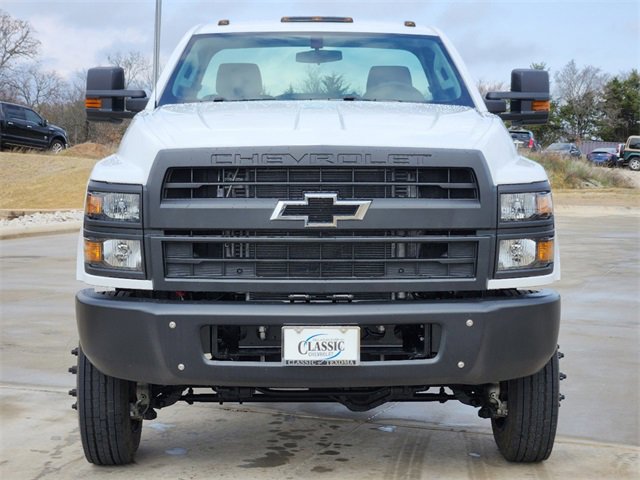 2024 Chevrolet Silverado 4500HD Work Truck photo 2