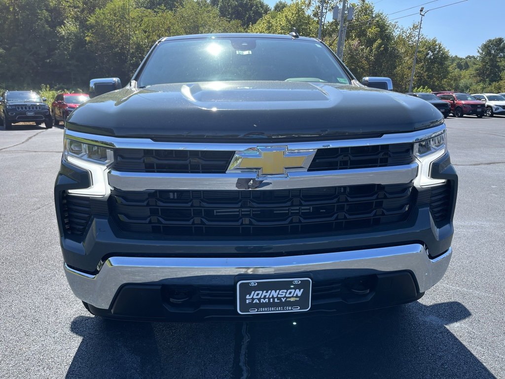 2025 Chevrolet Silverado 1500 LT photo 26