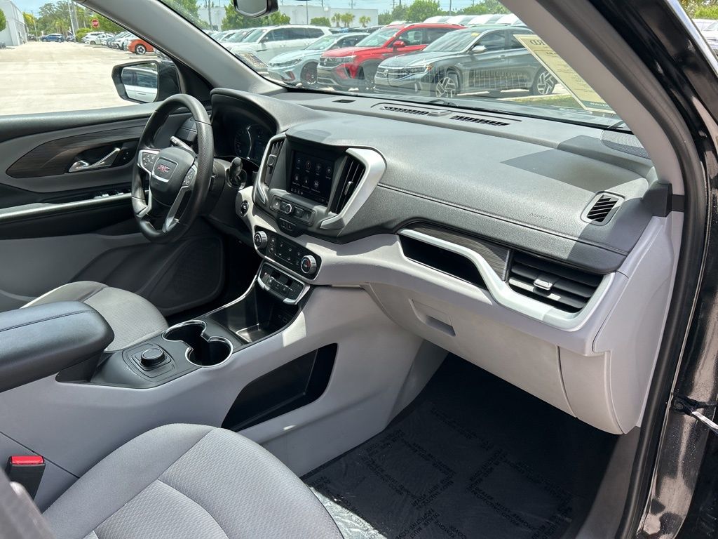 2024 Gmc Terrain SLE photo 32
