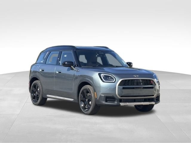 2026 MINI Countryman S's photo