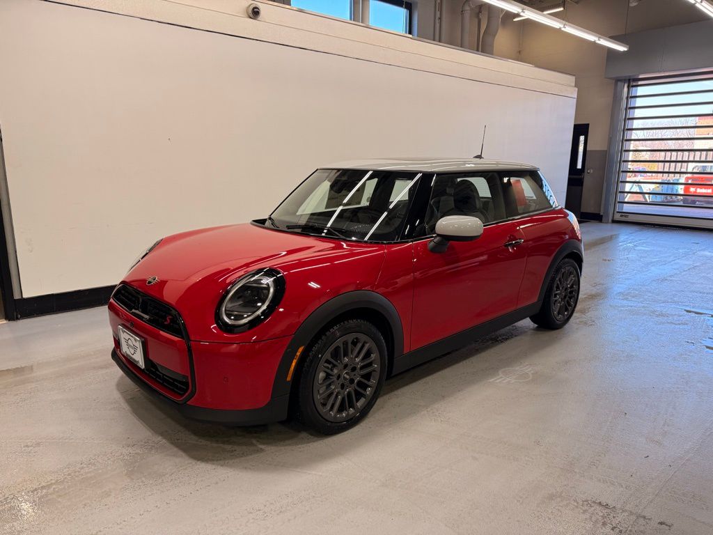 2026 MINI Hardtop 2 Door S's photo