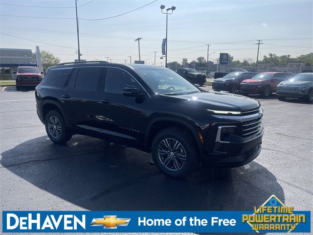 2026 Chevrolet Traverse photo 2