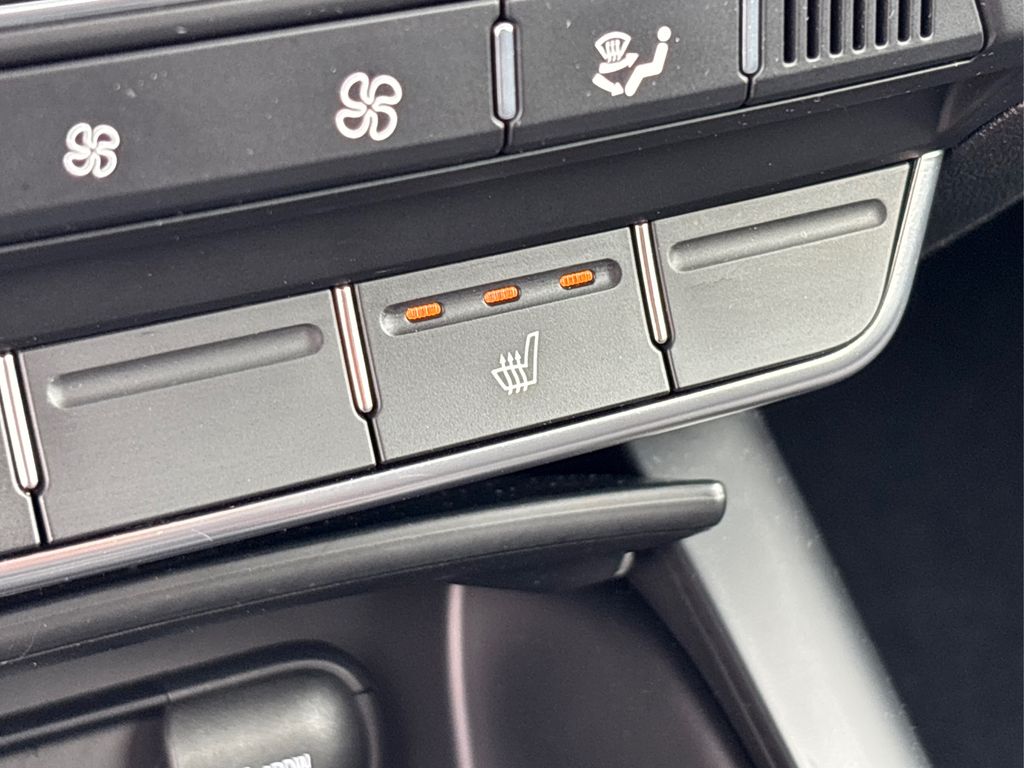 2019 Kia Sorento LX photo 26