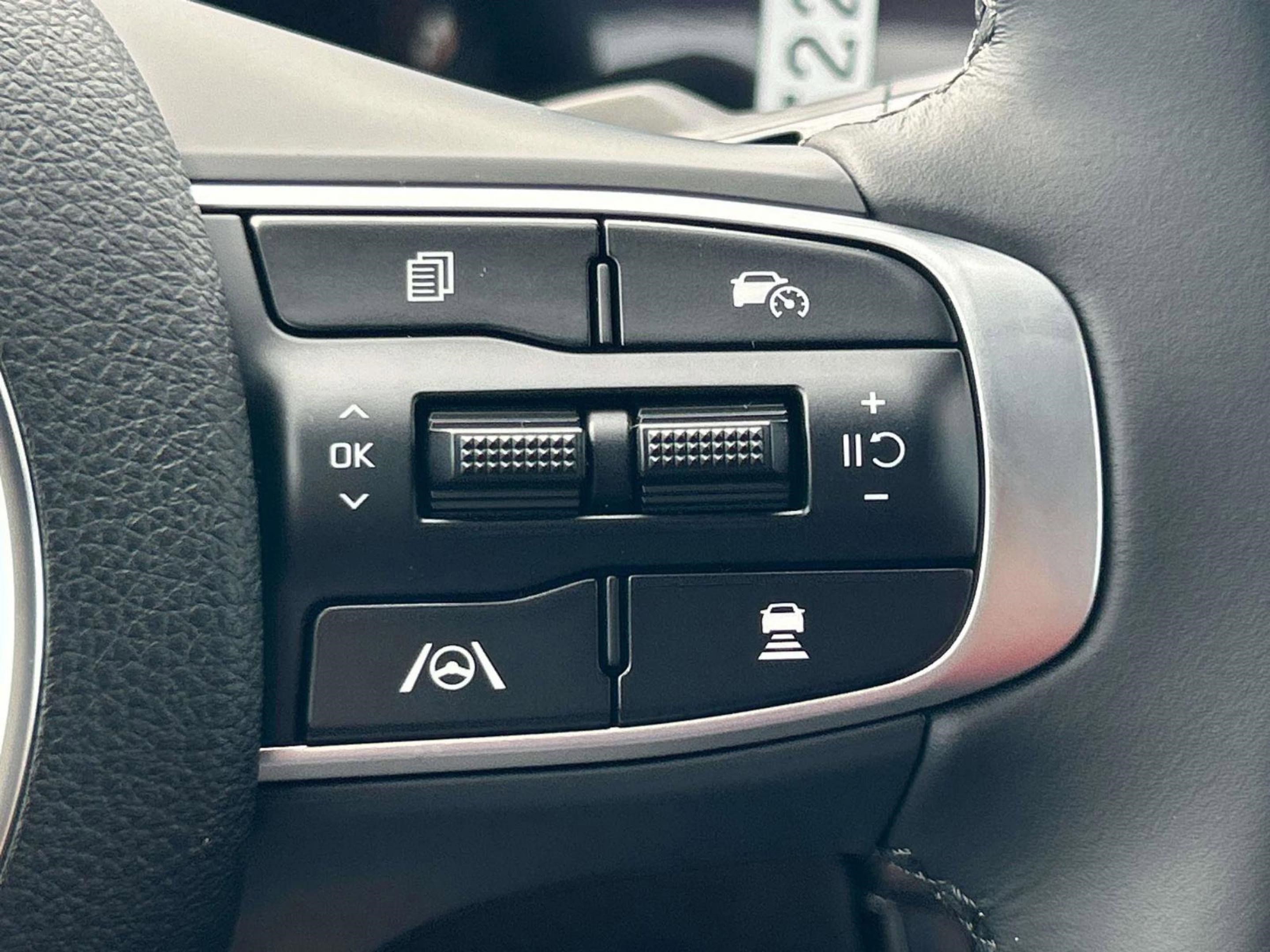 2026 Kia K5 GT-Line photo 17