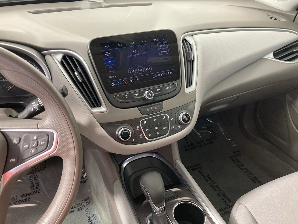 Certified 2022 Chevrolet Malibu 1LT with VIN 1G1ZD5ST9NF147737 for sale in Stillwater, Minnesota