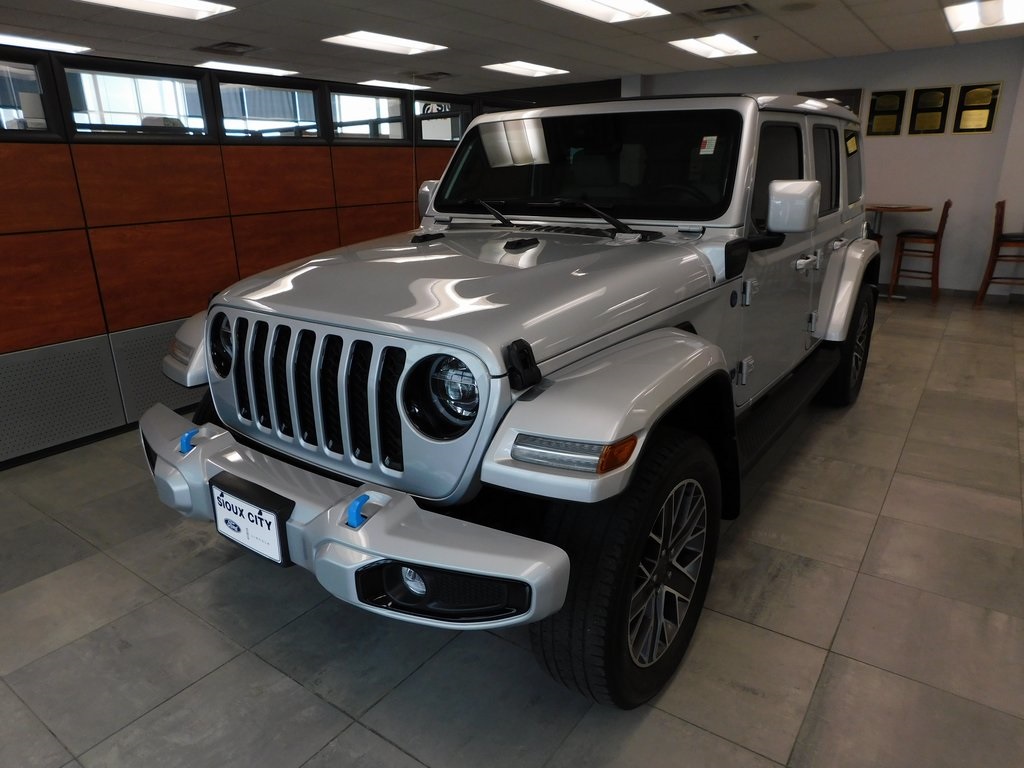 2022 Jeep Wrangler Unlimited High Altitude 4XE's photo
