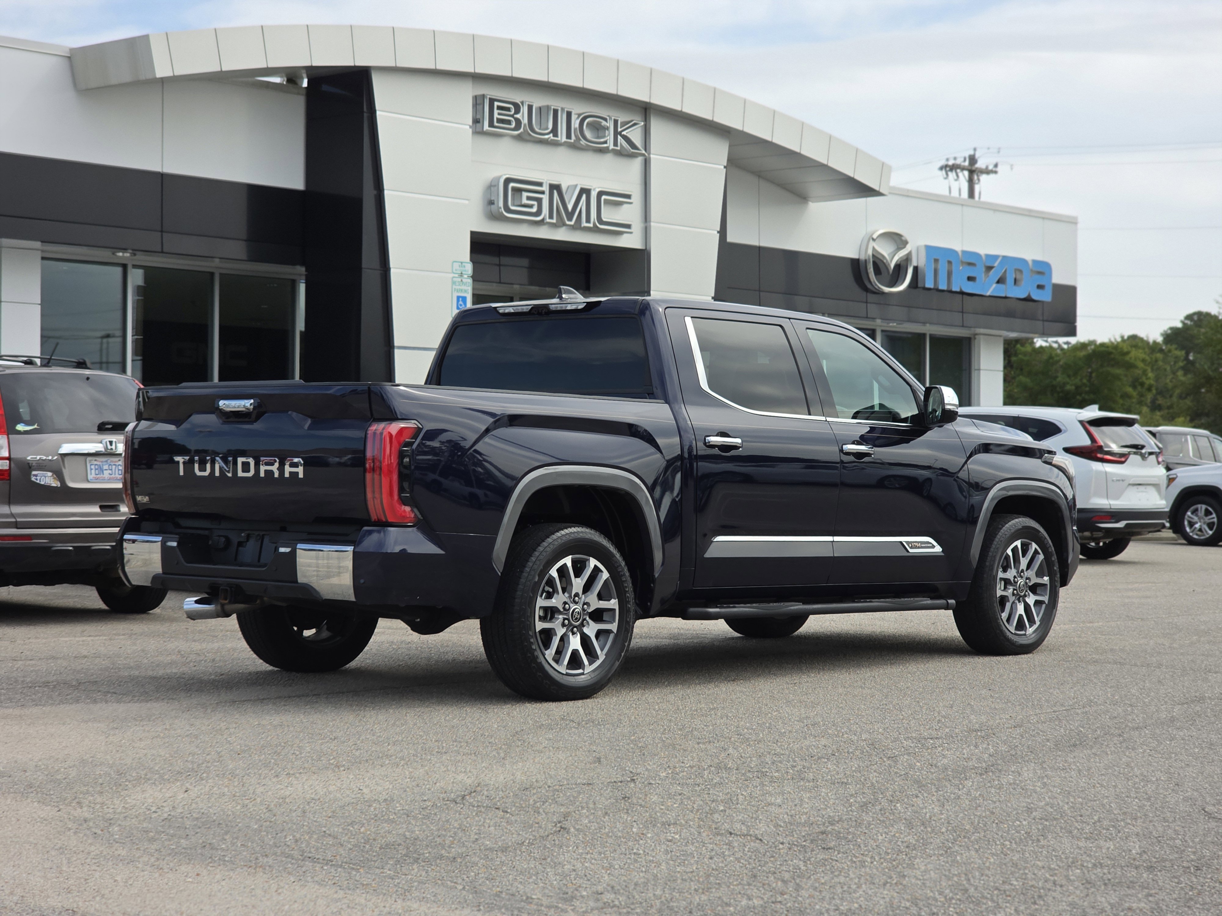 2023 Toyota Tundra 1794 Edition photo 4