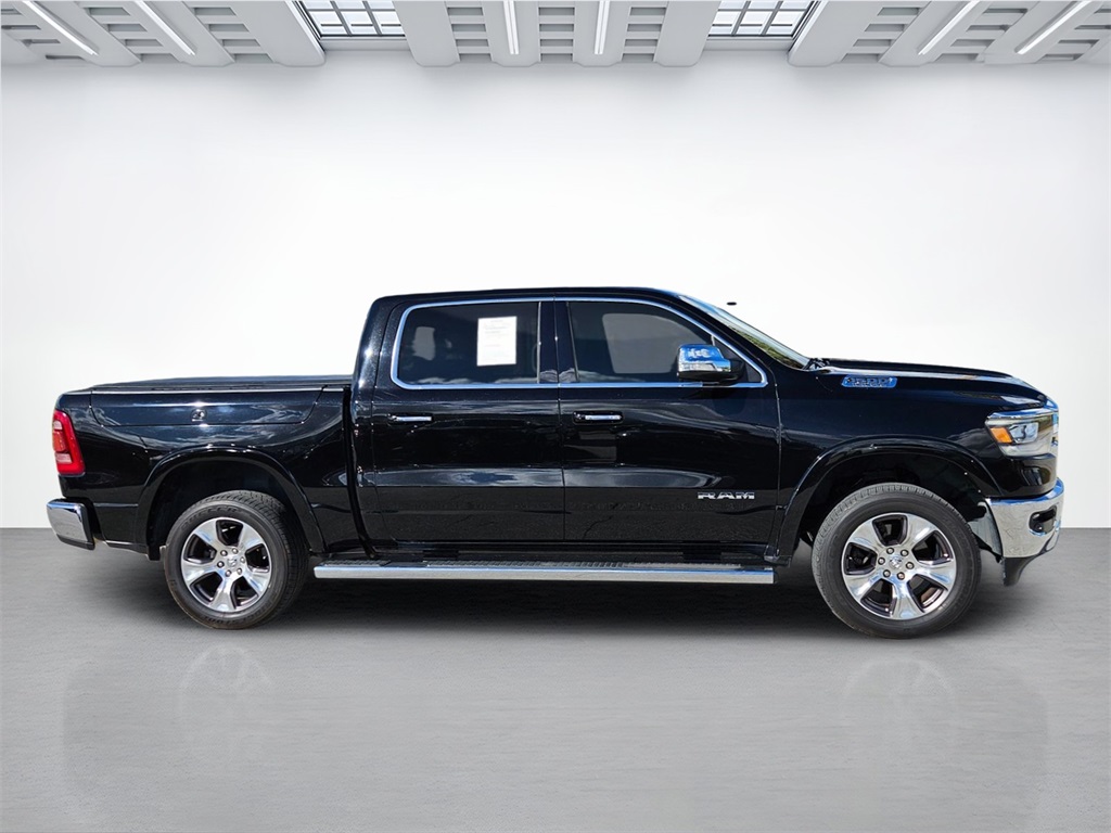 2019 Ram 1500 Laramie photo 4